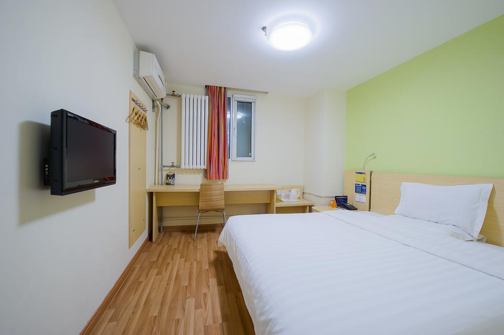 7Days Inn Foshan Qiandeng Lake Nangui Road Subway Station Εξωτερικό φωτογραφία
